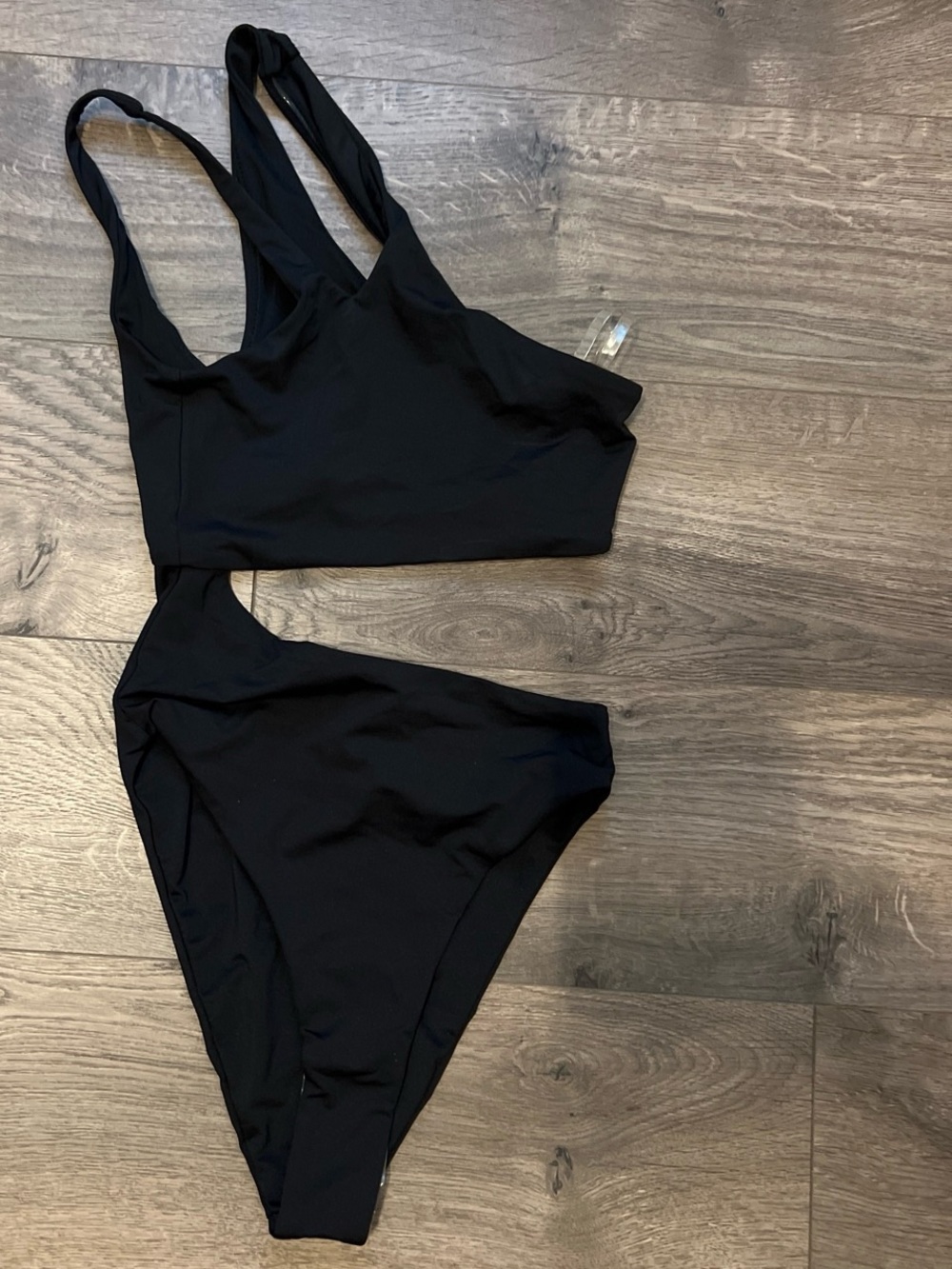 NWOT Allsaints Cara swimsuit Black one shoulder cut out swimsuit size xs